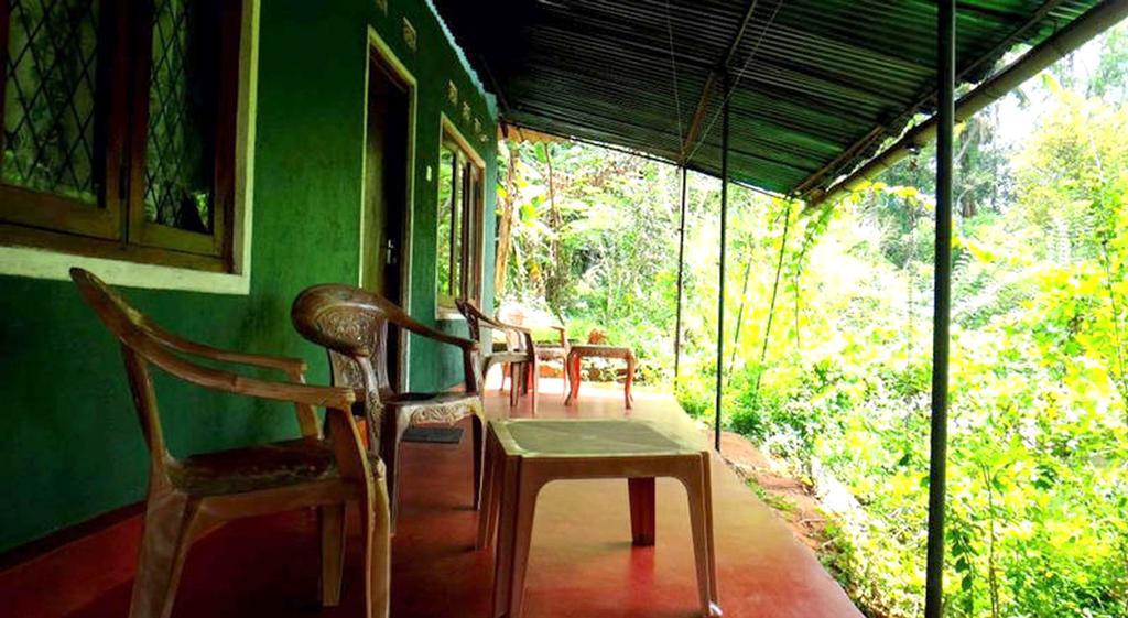 Haniffas Holiday Inn Kandy Extérieur photo